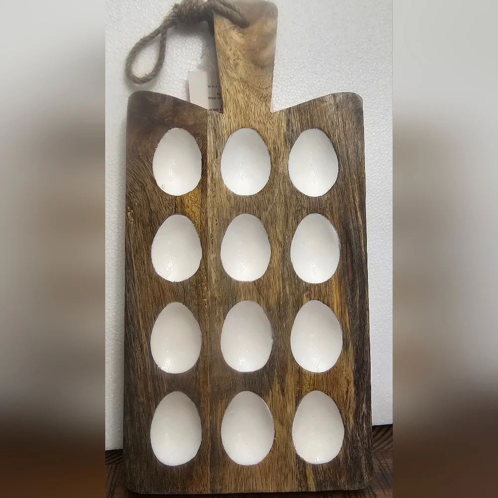 New Rustic Wooden Egg Holder with White Egg Nook NEW